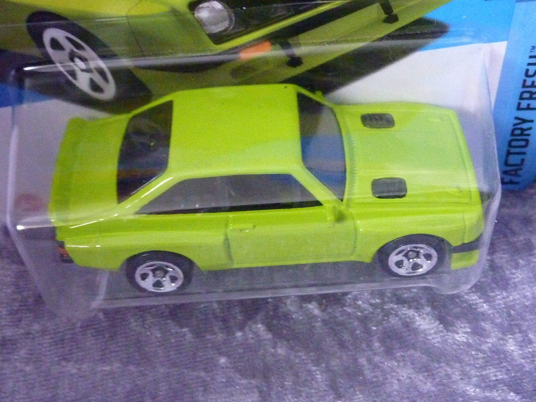 Hot Wheels Modellini d'auto: Ford Escort RS 2000  1:64 – Nuovo e nell'imballaggio originale da Dürrenäsch venduto da Cobra1ch 2