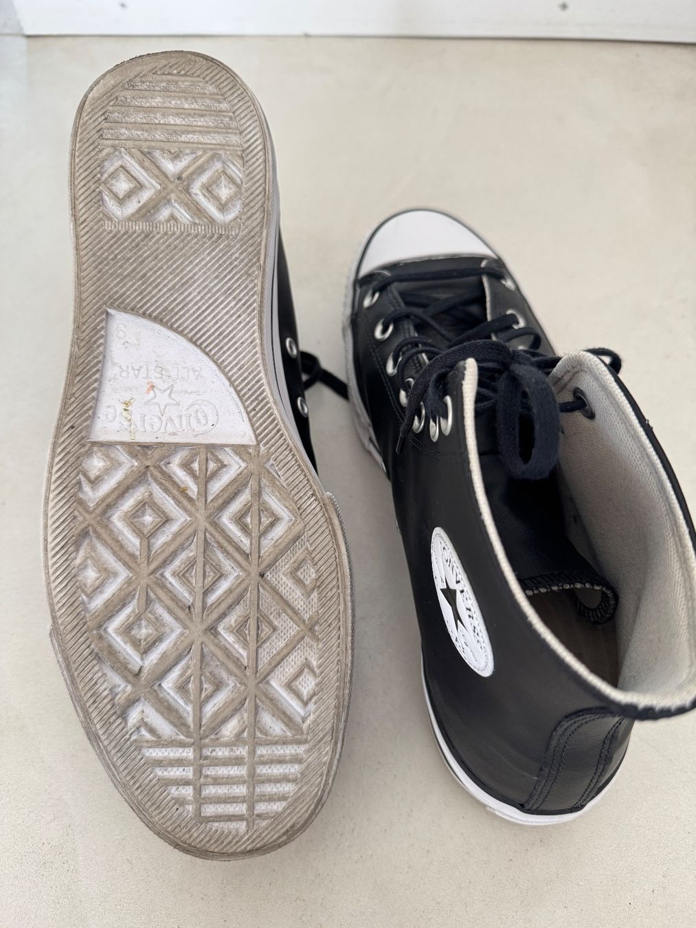 Converse Scarpe da uomo: Converse All Star  noir en cuir – Usato da giffers venduto da sev_c9x9 4