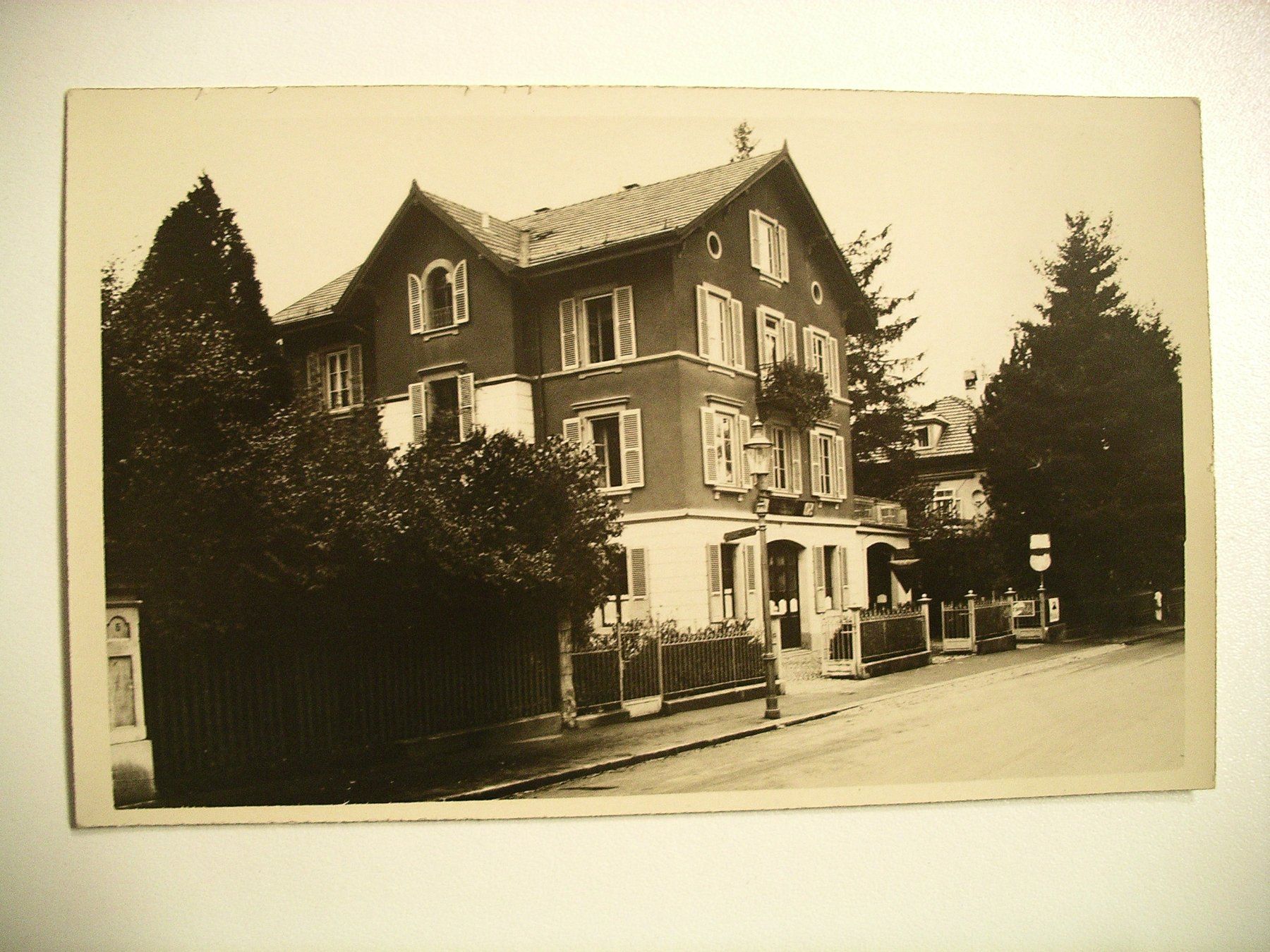 Cartoline postali: FotoAK   Erlachstrasse BERN  -  AutoGarage – Usato da Oberhofen am Thunersee venduto da luuping99