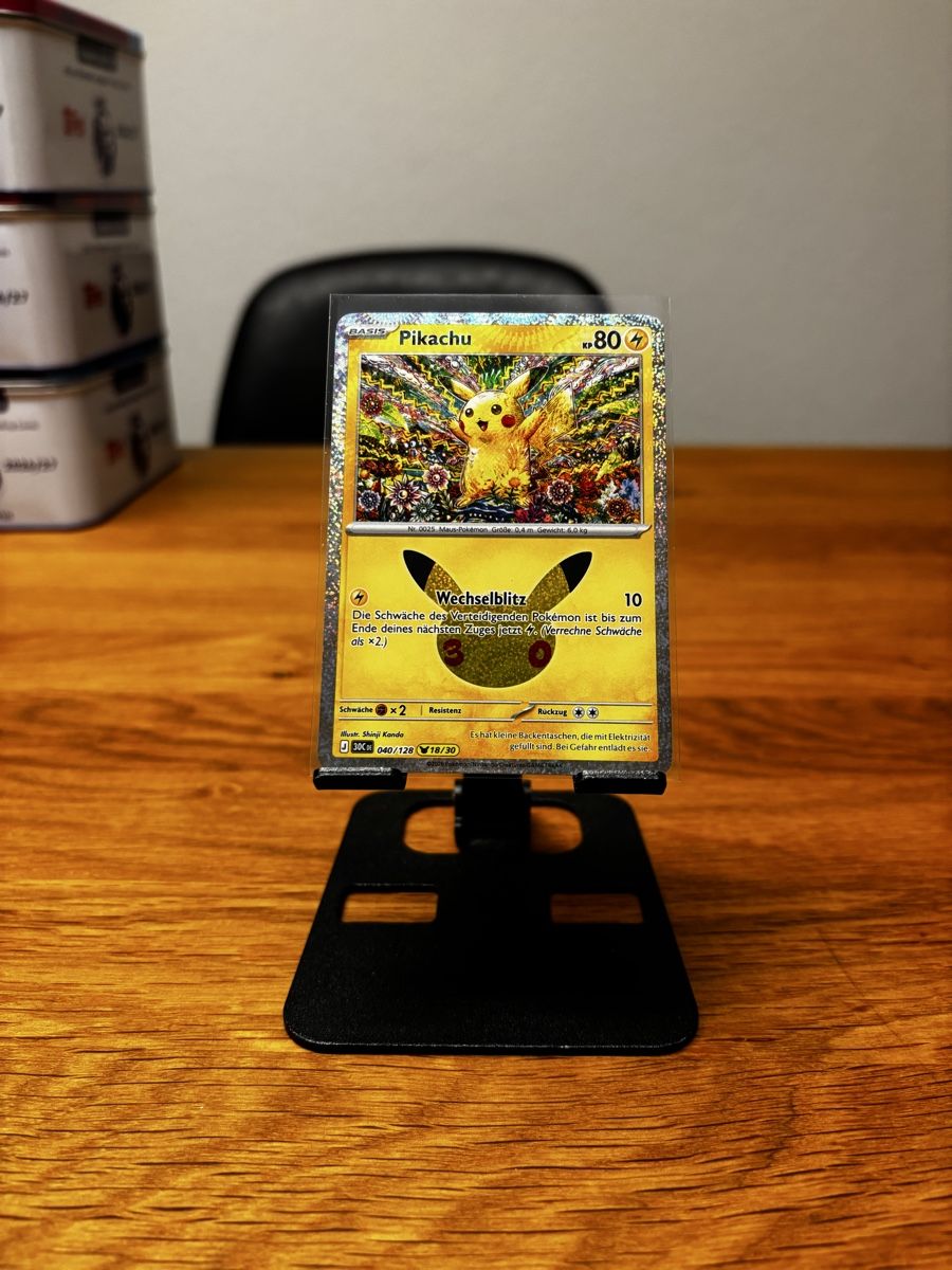 Pokémon Carte collezionabili: Pokémon 30th | Pikachu | 040/128 – Nuovo (secondo la descrizione) da St. Gallen venduto da NPC_mit_Twint