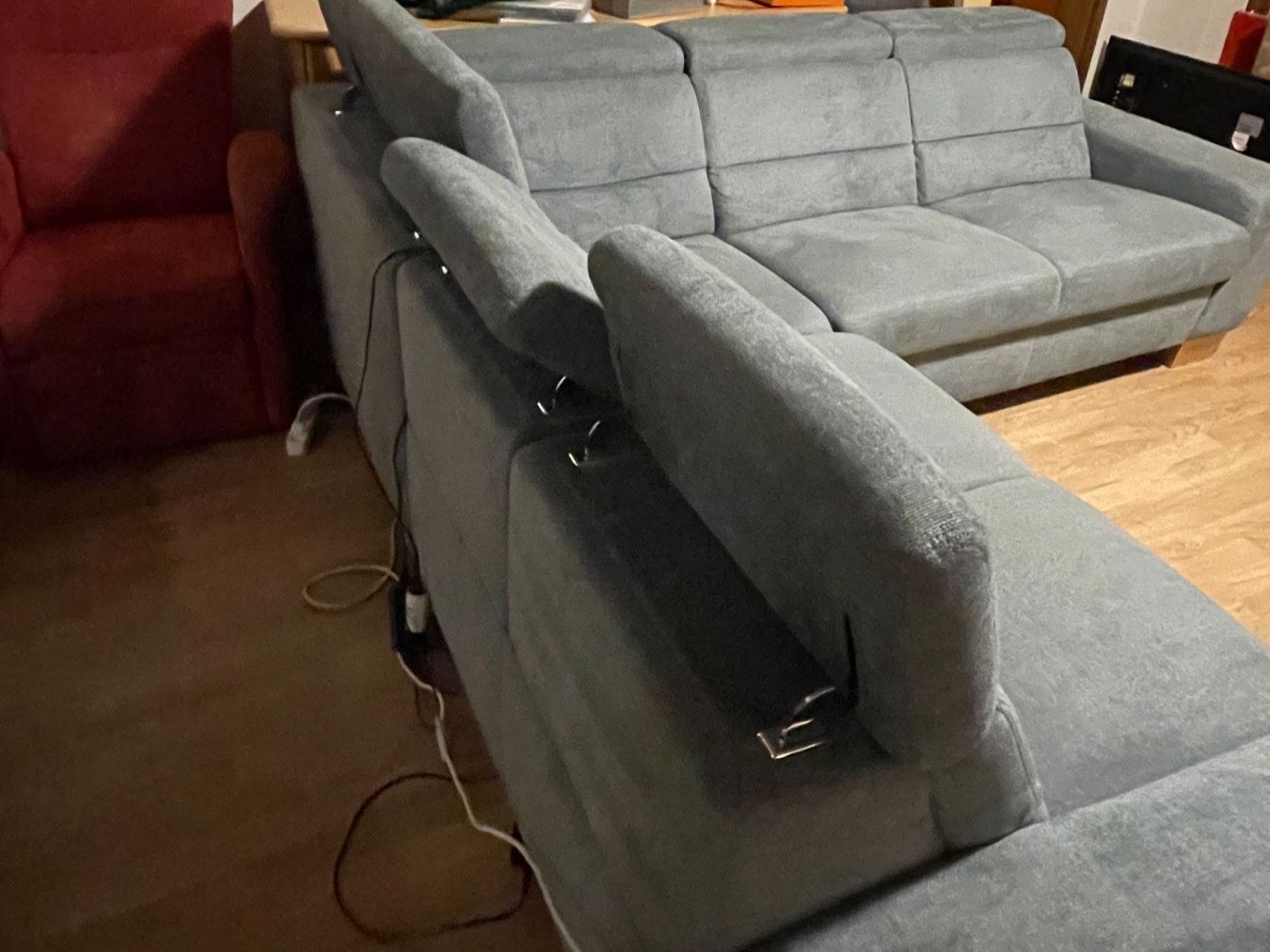 Sofas: XXL Ecksofa mit elektrischer Relaxfunktion - Liegesofa – D'occasion à Frümsen par Pescatore3 3