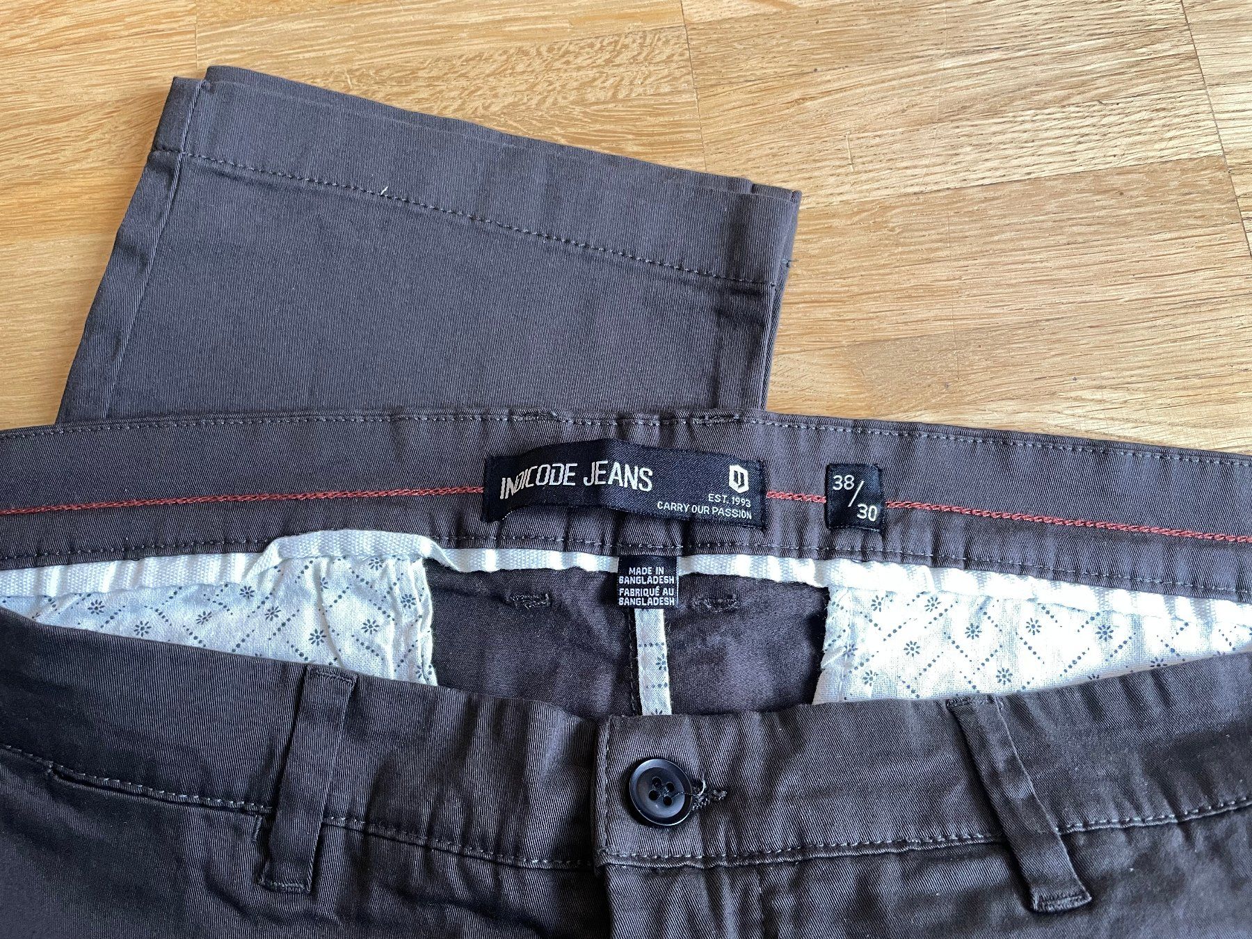 Pantaloni: INDICODE Cargohose, Grösse 38/30 – Nuovo e nell'imballaggio originale da Bern venduto da Leer.gut 1