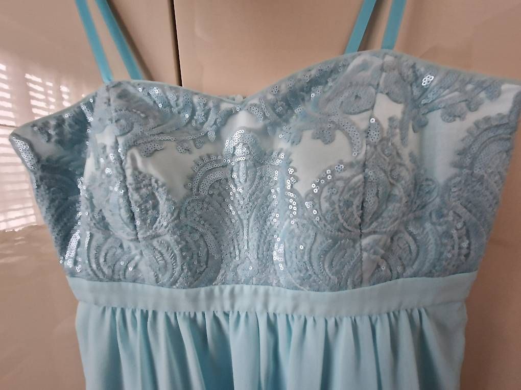 Vestiti: Kleid Hellblau Gr. 42 – Usato da Ballwil venduto da nadiiiih 3