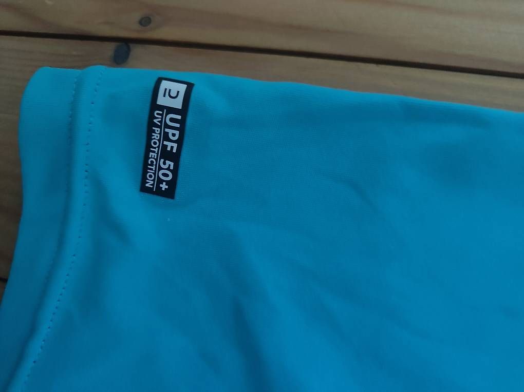 Badehosen: UV Shirt 113-122cm – Gebraucht aus Zürich von aendiiii 1