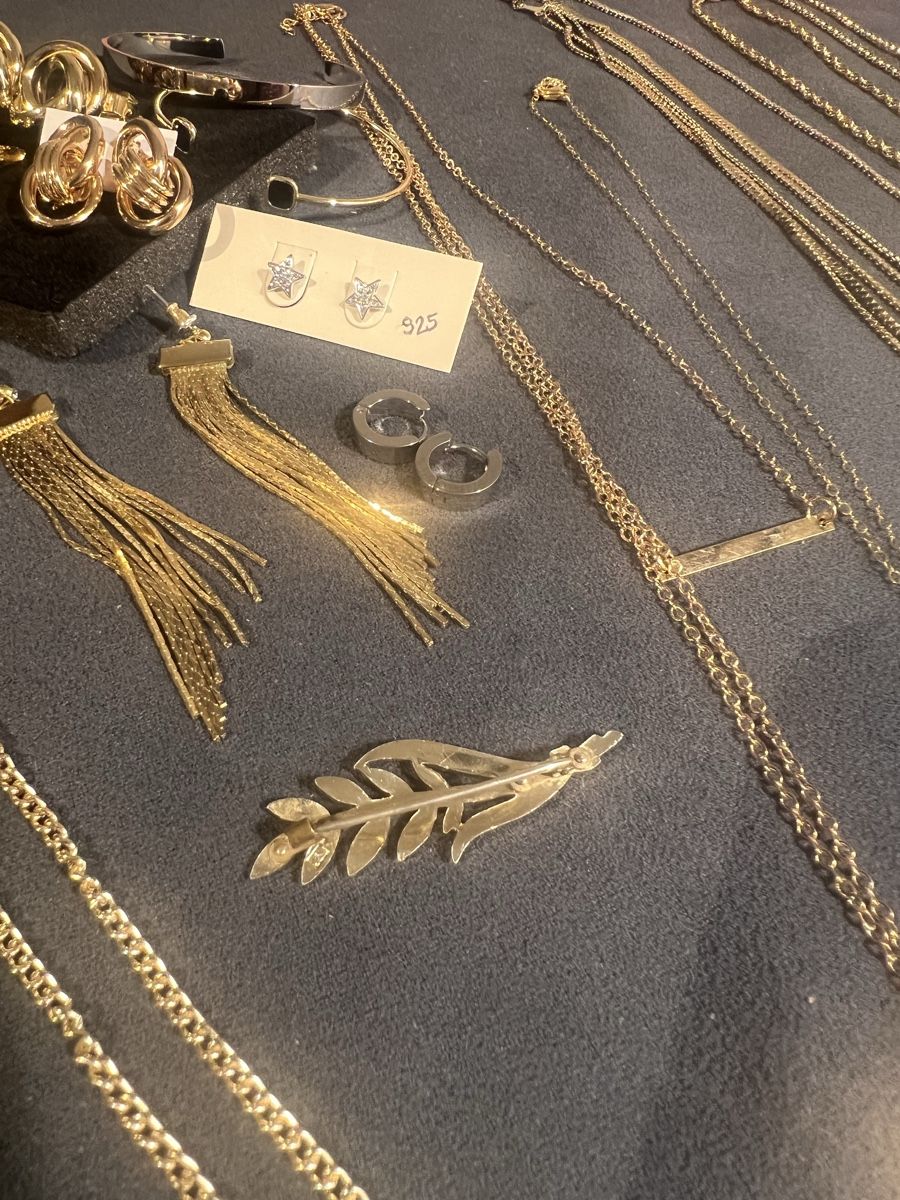 Sonstiger Schmuck: Lot de bijoux – Gebraucht aus St-Pierre-Clages von ste_xk6p 2