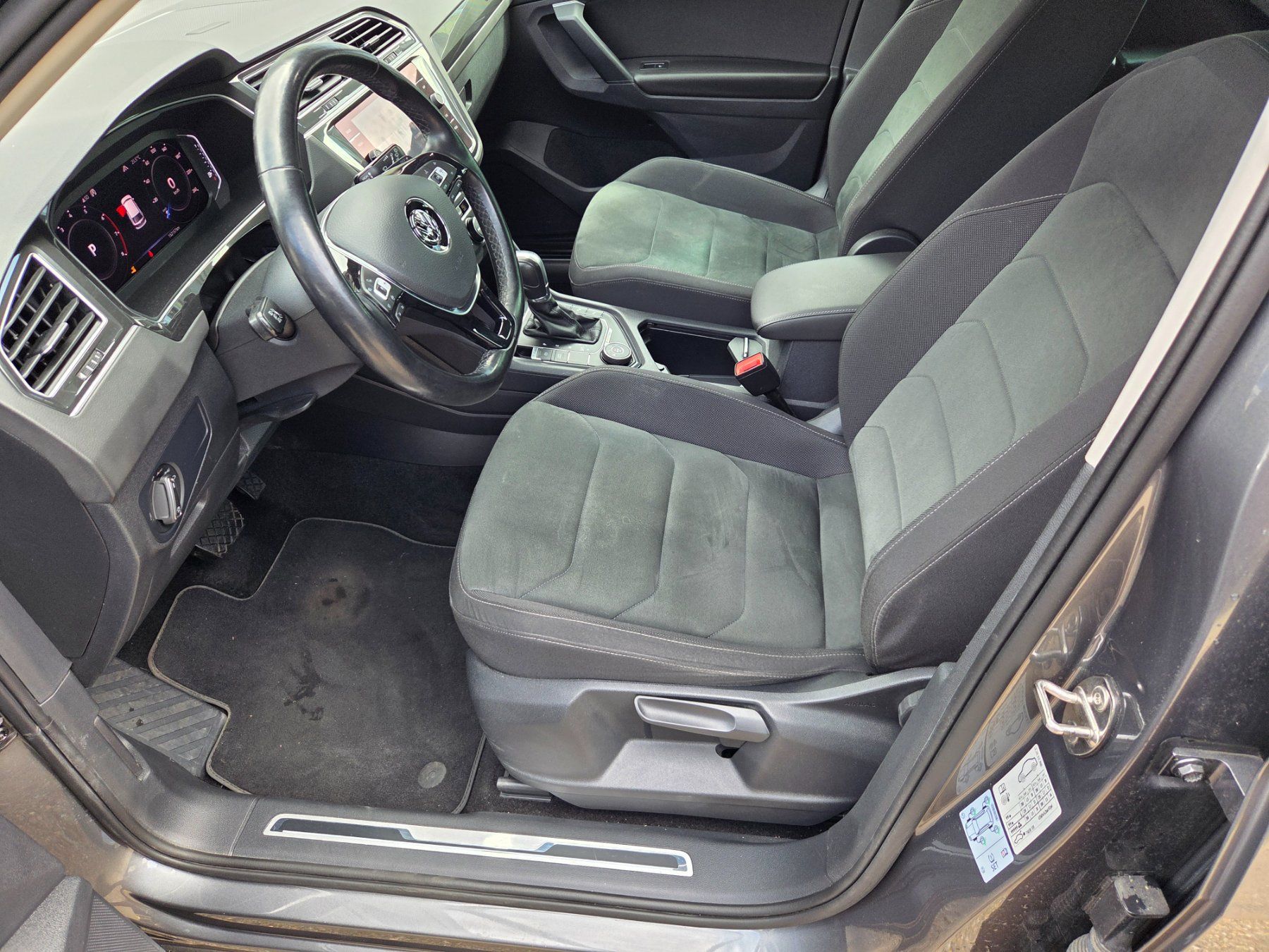 VW Automobili: VW Tiguan 2.0TFSI 4motion – Usato da Frasnacht venduto da garhalt 5