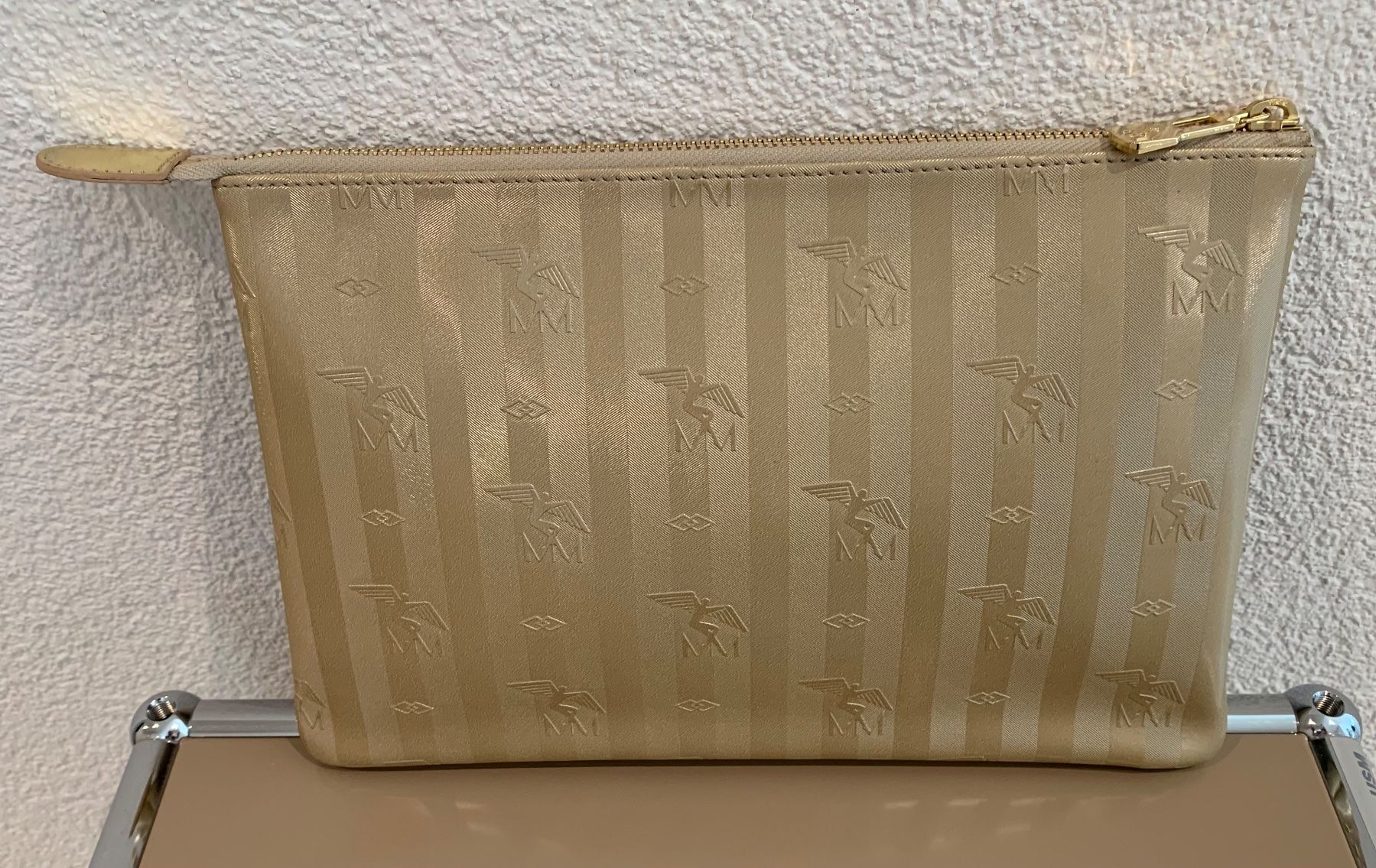 Maison Mollerus Sacs femmes: MAISON MOLLERUS Pochette star gold, NEU – Neuf avec emballage d'origine à Mettmenstetten par srca 1