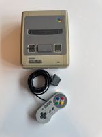 Nintendo Super Nintendo Konsole SNES mit Controller!