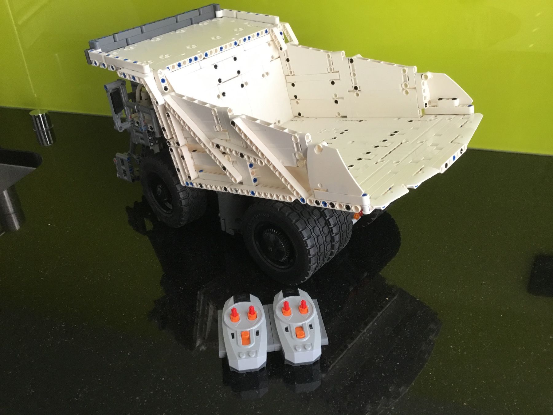 Lego Kit di costruzioni: Lego MOC Liebherr T284 – Nuovo (secondo la descrizione) da Basel venduto da Hampe1555 3