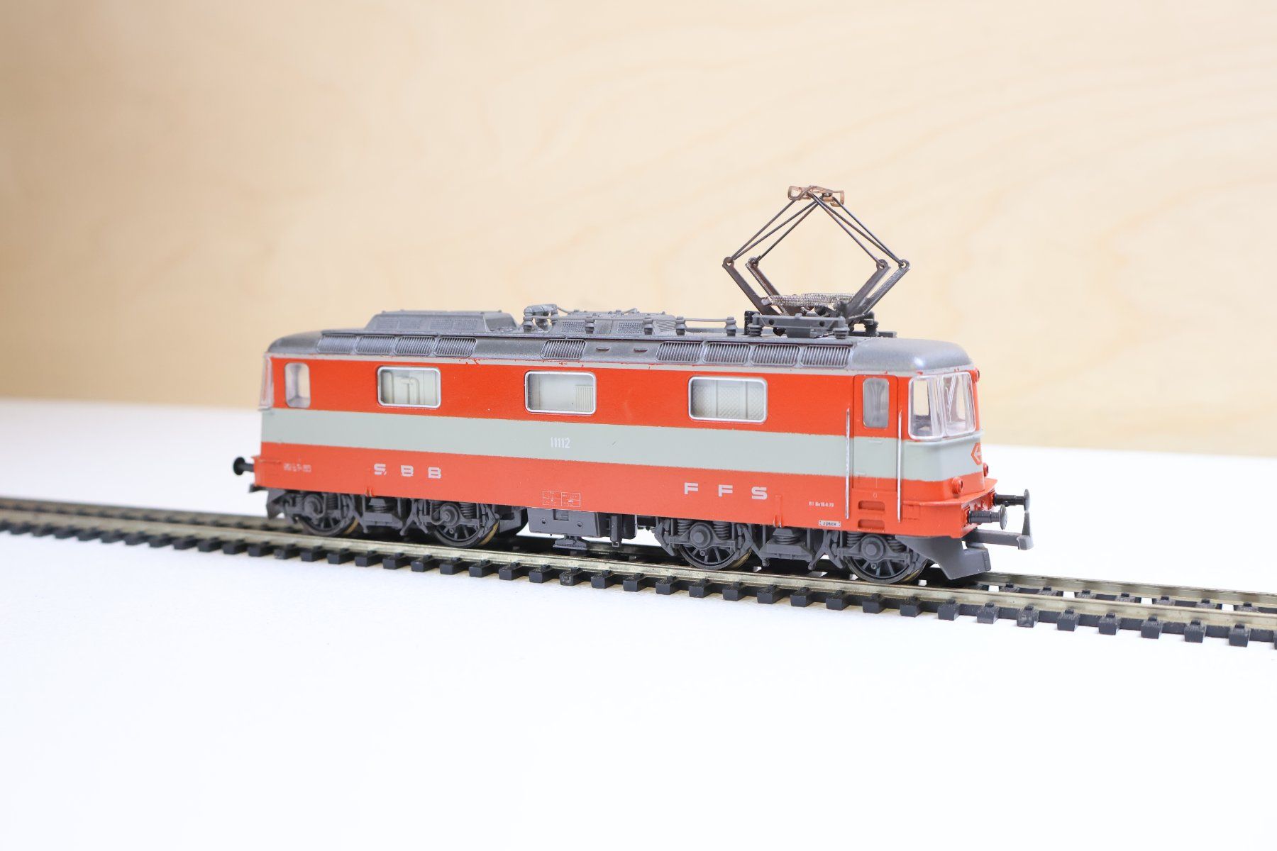 Lima Modellini di ferrovie: Lima SBB Re 4/4 E-Lok - Digital "Swiss-Express" - H0 DC – Usato da Winterthur venduto da Monstera 4