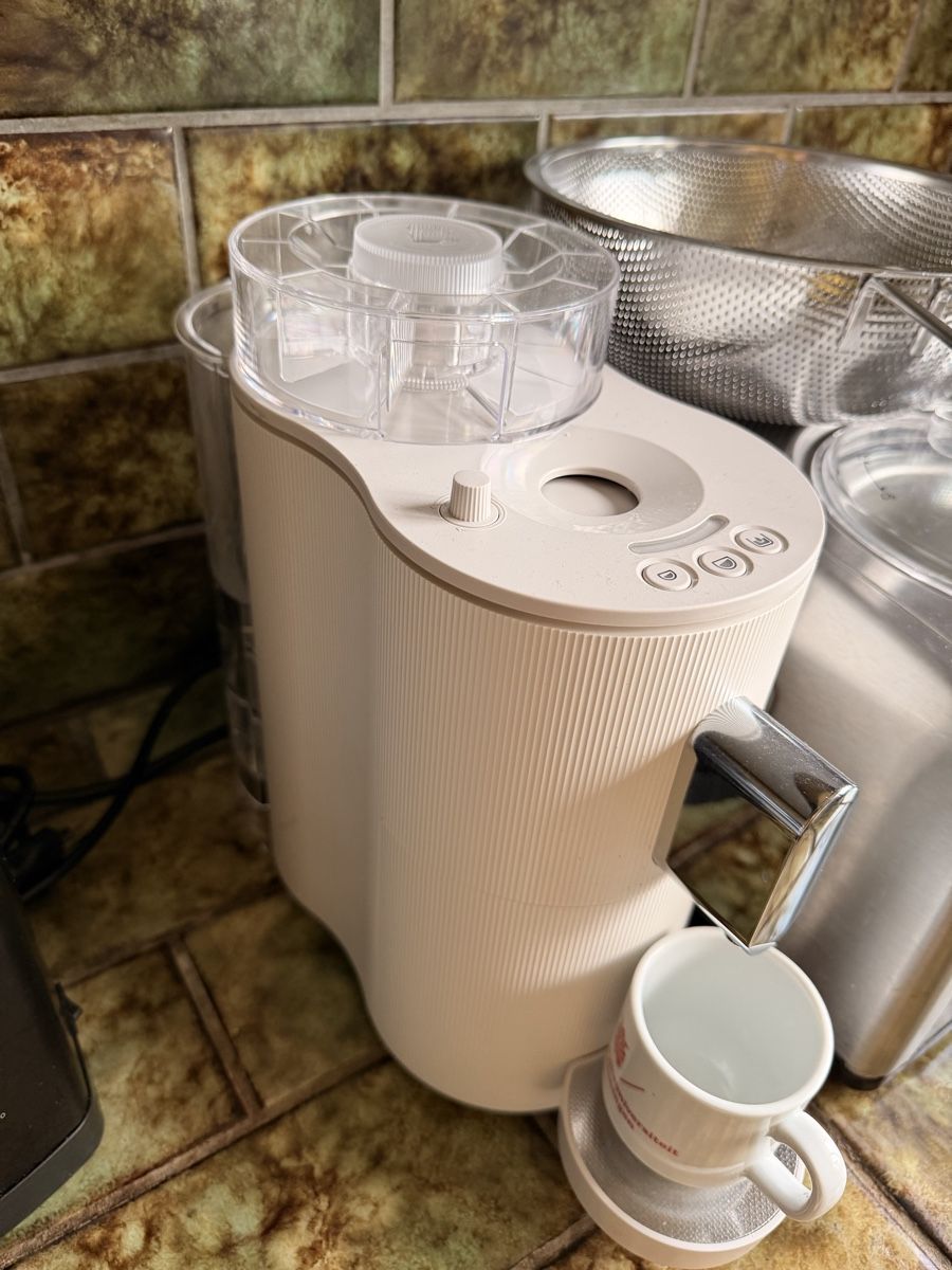 Coffee B Macchine per caffè & Macchine per espresso: CoffeeB Globe – Usato da Meilen venduto da luk_5rcj