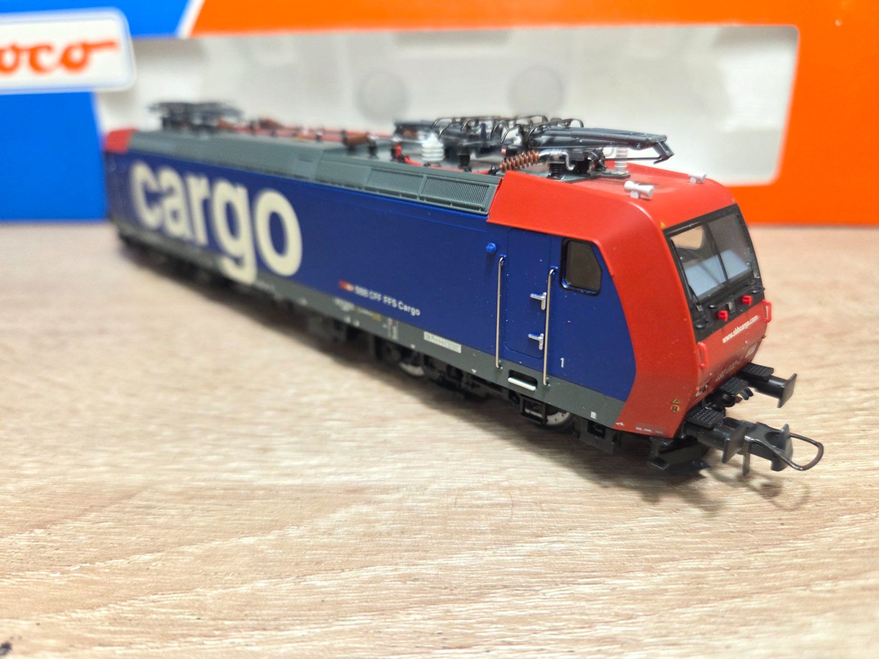 Roco Modellini di ferrovie: Roco 63592 E-Lok Re 482 Cargo SBB H0 – Usato da St-Aubin-Sauges venduto da Lo_Go 3
