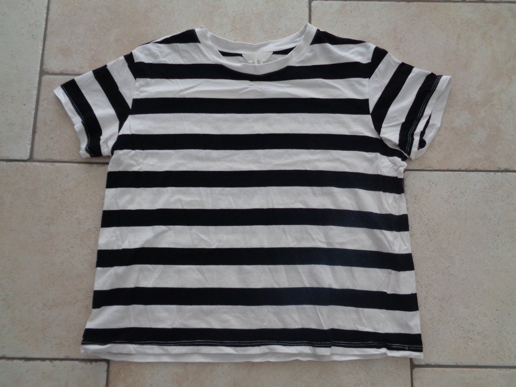 H&M T-shirt: Shirt  H&M  Grösse L – Usato da Kreuzlingen venduto da Robi-2003