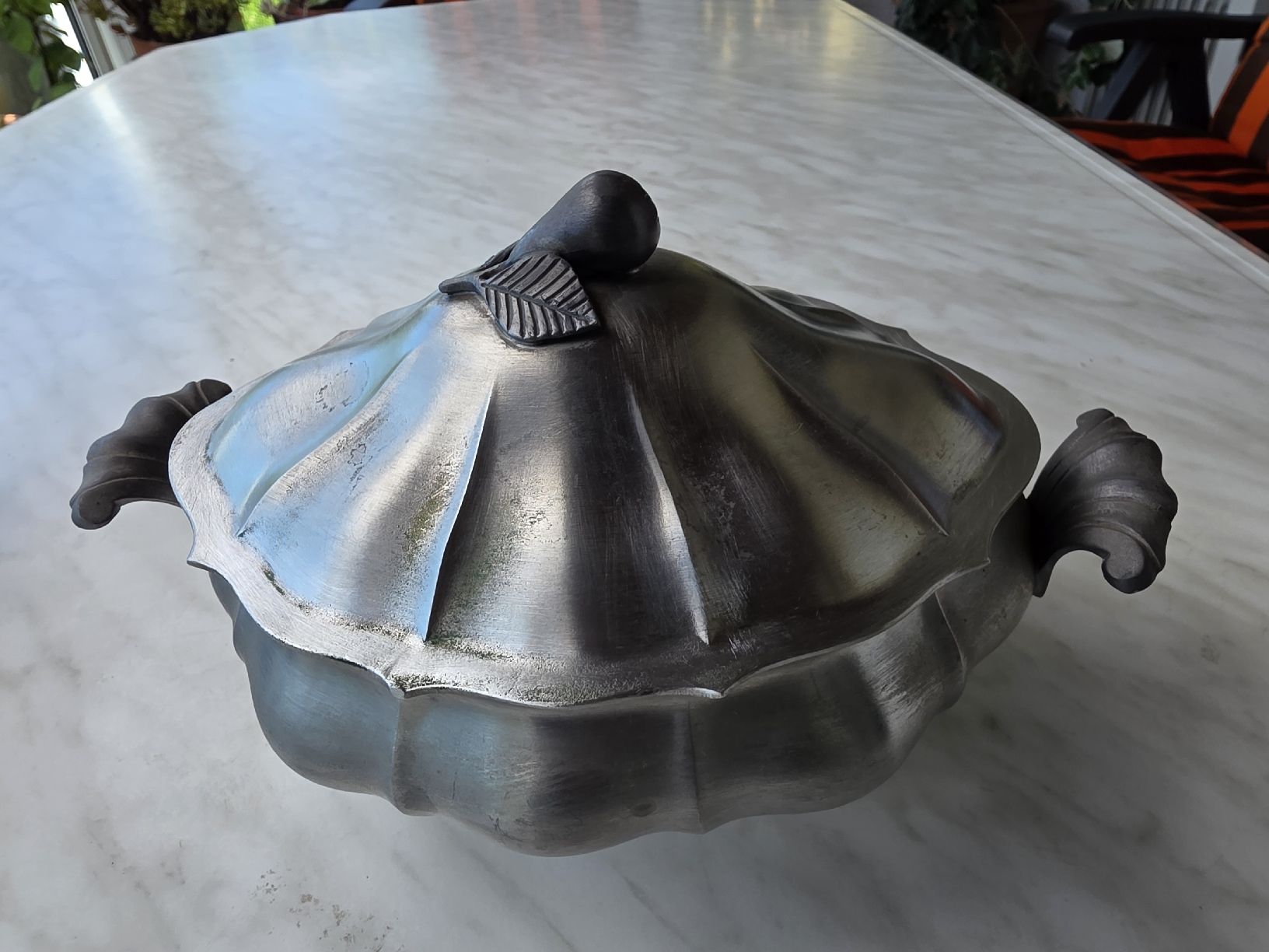 Piatti di portata: Vintage Pewter Soup Tureen with Lid. – Nuovo (secondo la descrizione) da Hinwil venduto da Ehretstock8