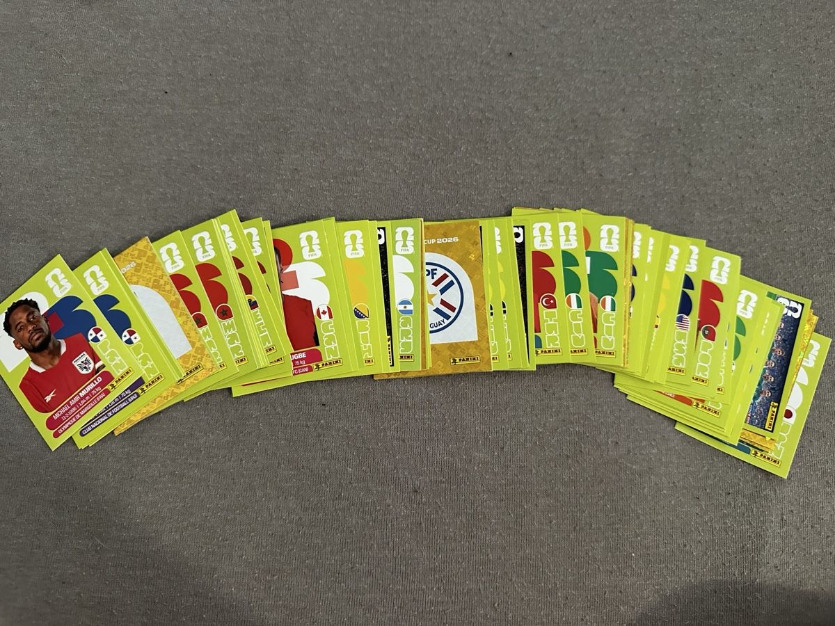 Panini Carte collezionabili: Panini Sticker 2026 – Nuovo (secondo la descrizione) da Bendern venduto da konyali