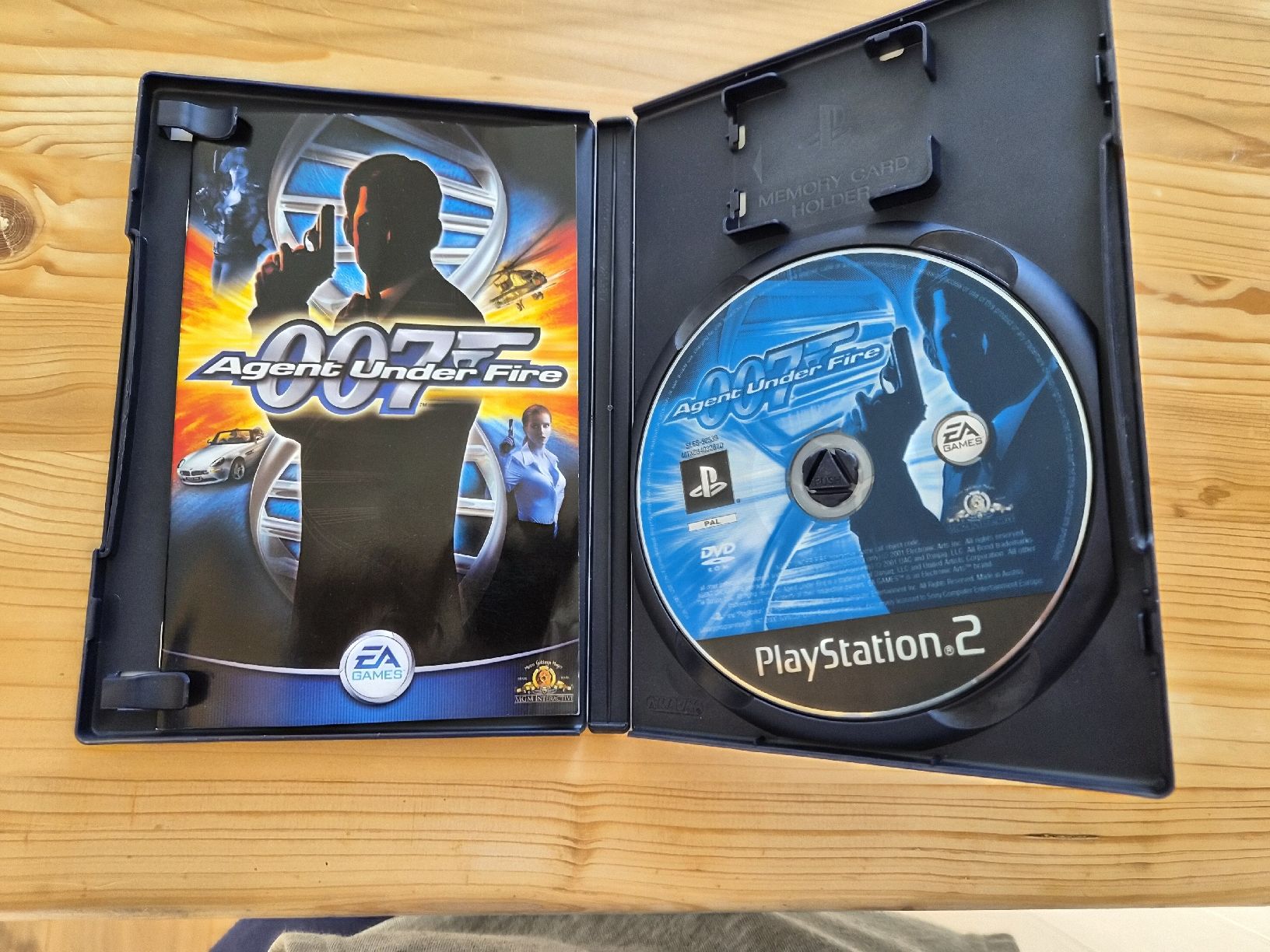 Sony Giochi: PlayStation 2 - 007 Agent Under Fire - Jeu PS2 Rétro! – Usato da La Joux FR venduto da car_ck96 1