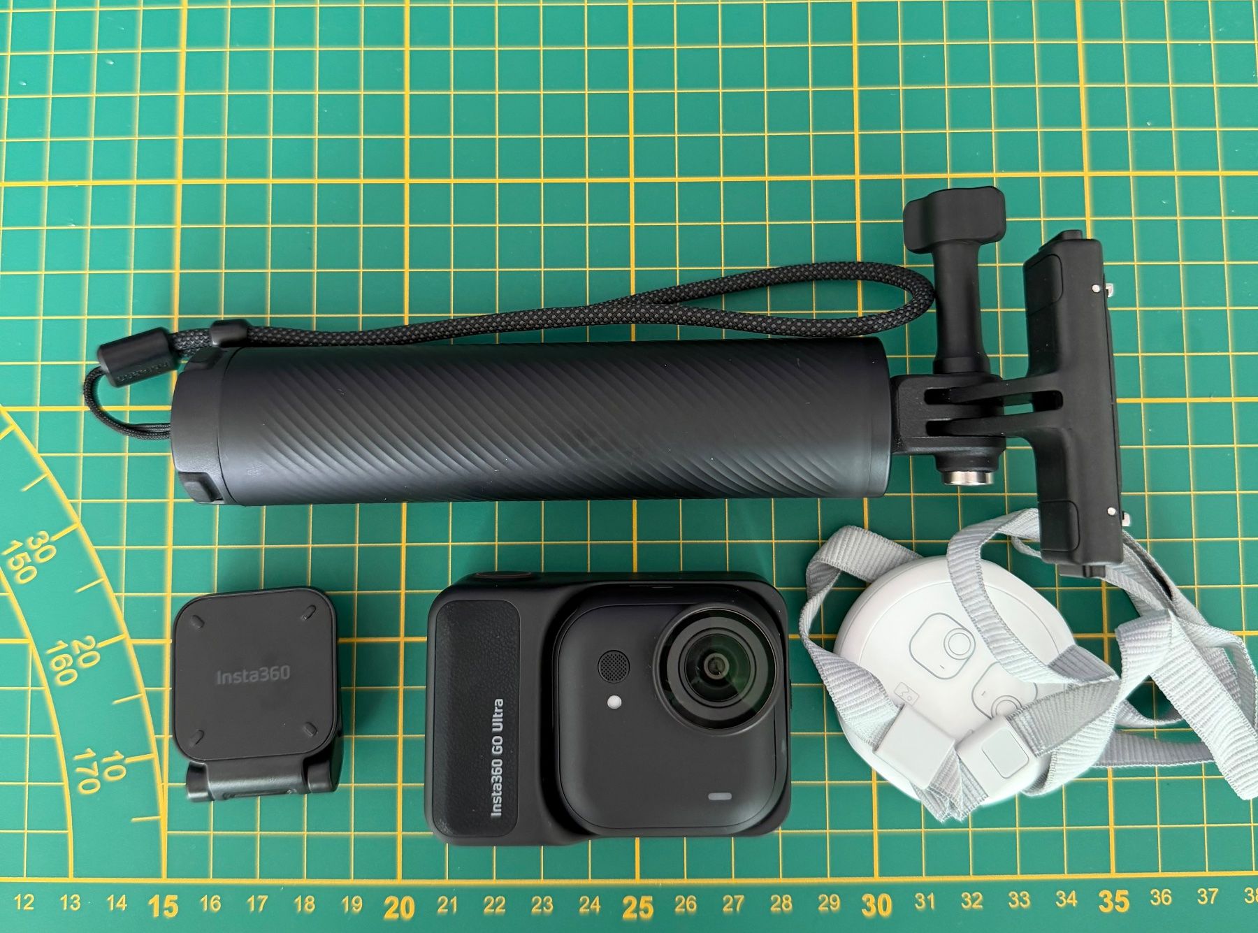 Action Cam: Action Cam Insta360 GO Ultra con accessori – Gebraucht aus Odogno von lor_bbv5 2