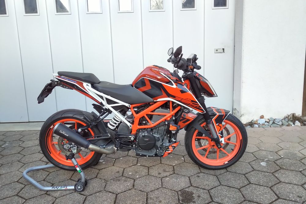 KTM Strada: KTM Duke 390 / 2020 – Usato da Diesbach GL venduto da Toohip