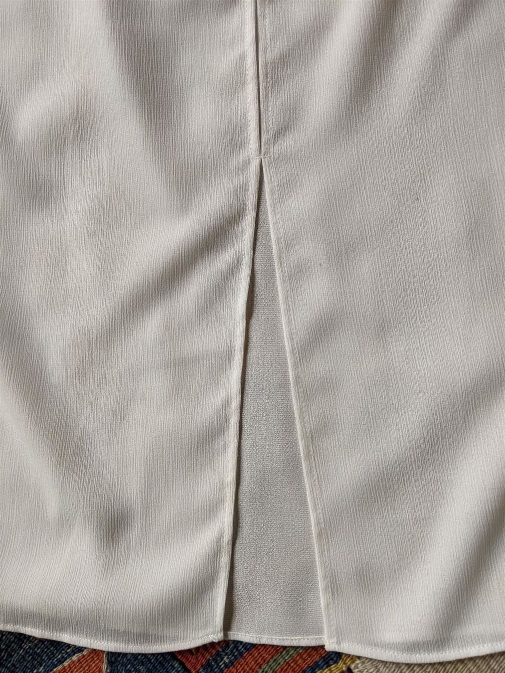 Trussardi Blusen: TRUSSARDI : Elégante blouse crème 44-46 – Neu und originalverpackt aus Petit-Lancy von lilycerise 4