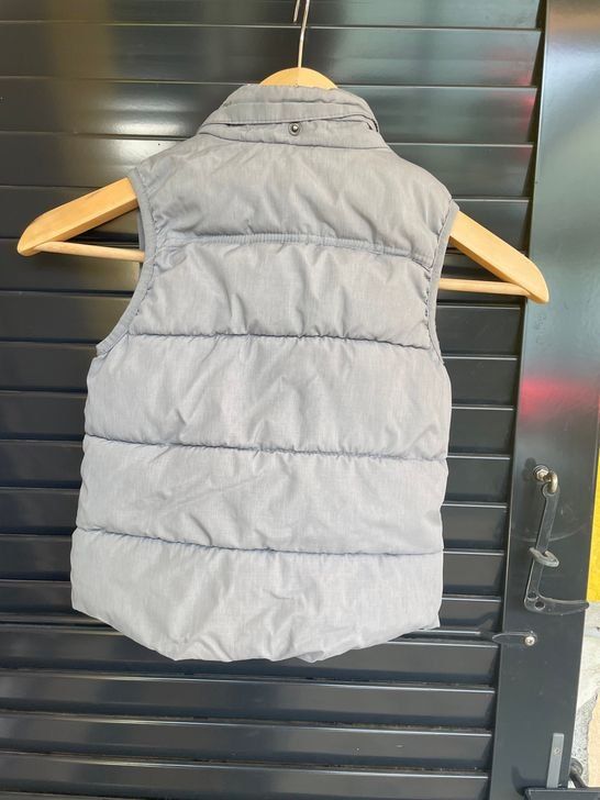 Giacche & Cappotti: Junge Jacke ohne Ärmel Weste Smile 98 – Usato da Bergdietikon venduto da antovale 1