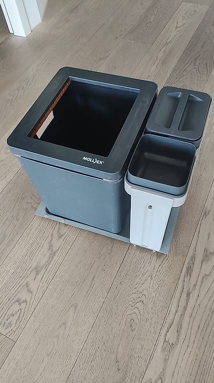 Müllex Cestini per rifiuti: Müllex Abfallsystem Boxx55/60-R Bio – Usato da Zürich venduto da jul_ydp5