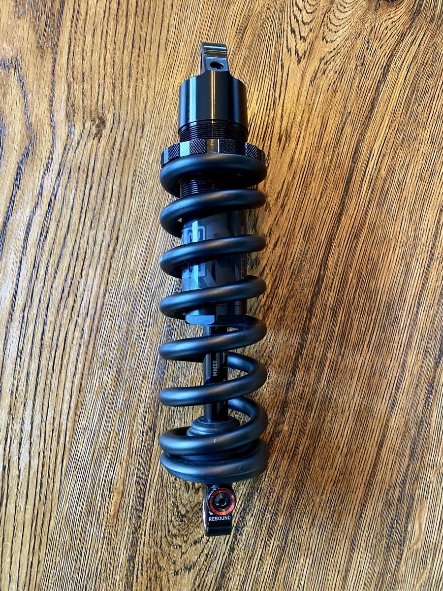 Rockshox Pezzi di ricambio: RockShox Deluxe Select – Usato da Gelterkinden venduto da Poili 1