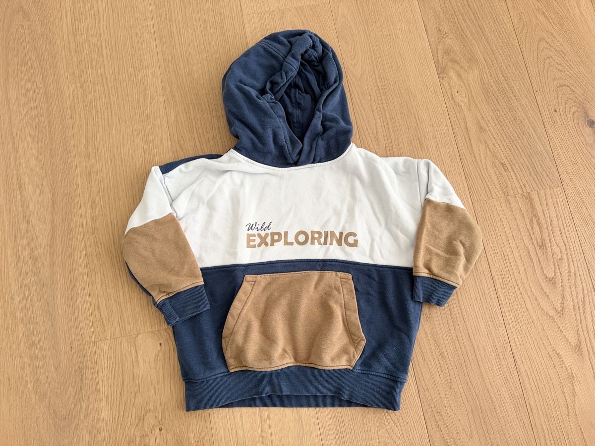 Maglioni & Felpe: Kapuzenpullover/Hoodie Gr. 104 – Usato da Rain venduto da Heike5284