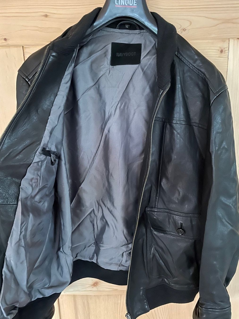 Navyboot Giacche: Navyboot Lederjacke, Grösse L – Usato da Uttigen venduto da Telemark72