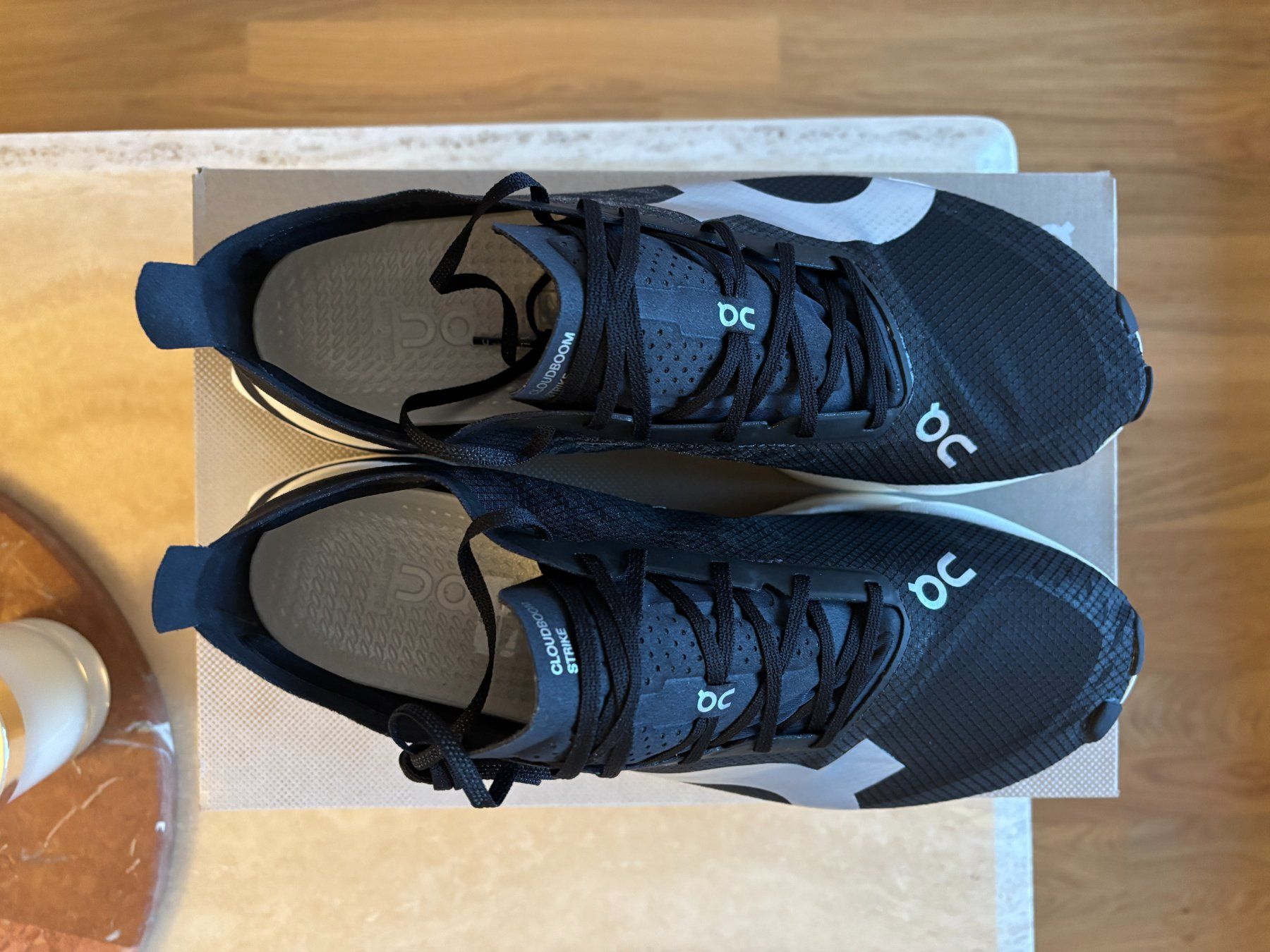 On Scarpe da uomo: ON Cloudboom Strike Men's Size 44 Brand New – Nuovo e nell'imballaggio originale da Genève venduto da mic_rk8v 2