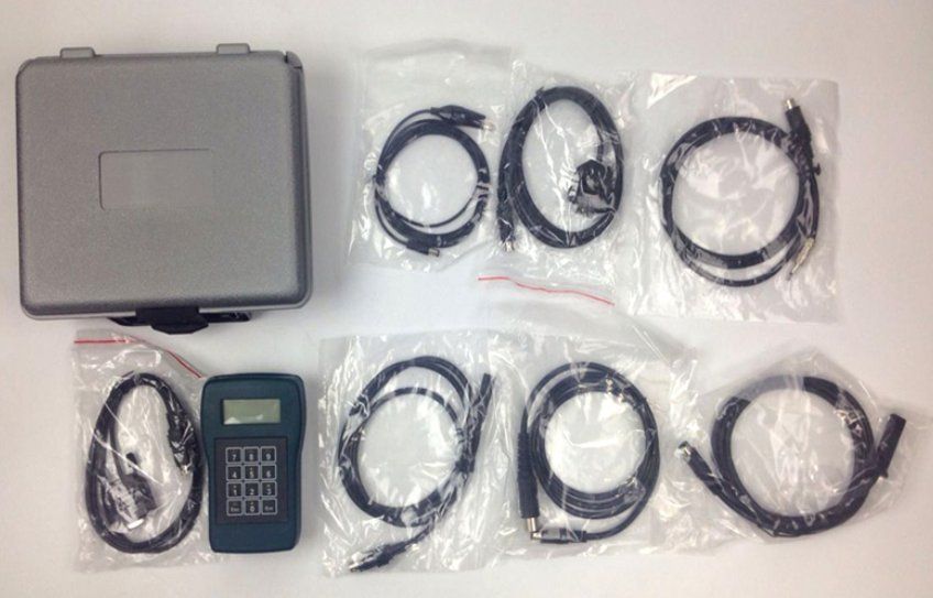 Misurare: CD4OO Programmier Kit für digitalen Tachograph LKW – Nuovo e nell'imballaggio originale da Chur venduto da _xtronix_ 1