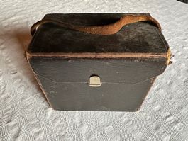 Boitier Kodak Brownie 2A modèle C dans son étui d'origine