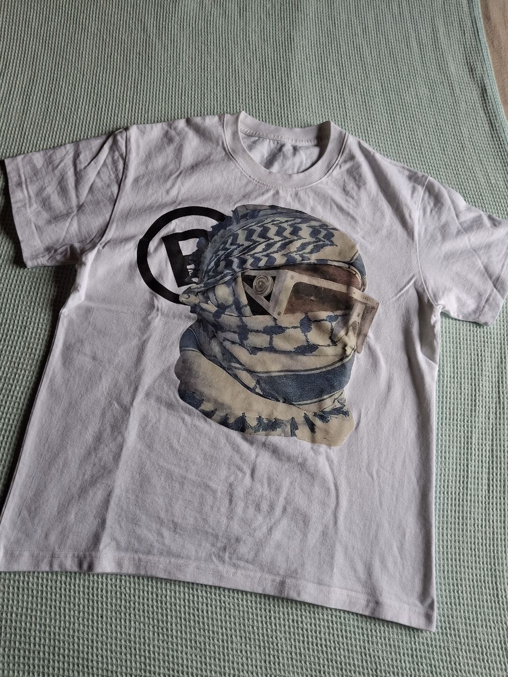 T-shirt: T-shirt blanc taille S coton 100% – Usato da Villiers venduto da san_jn5w