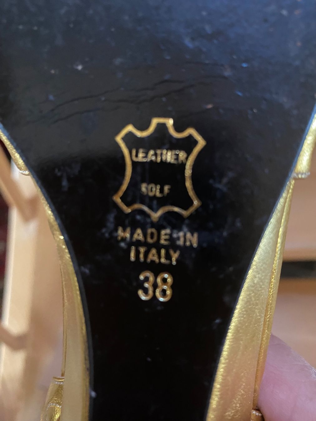 Damenschuhe: Andrea Pfister Coutures Schuh 38 – Gebraucht aus Russikon von Honolulu-2019 5