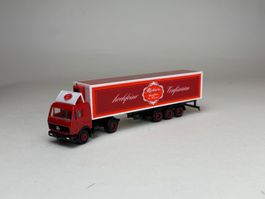 Herpa Mercedes Kühlkoffersattelzug Reber