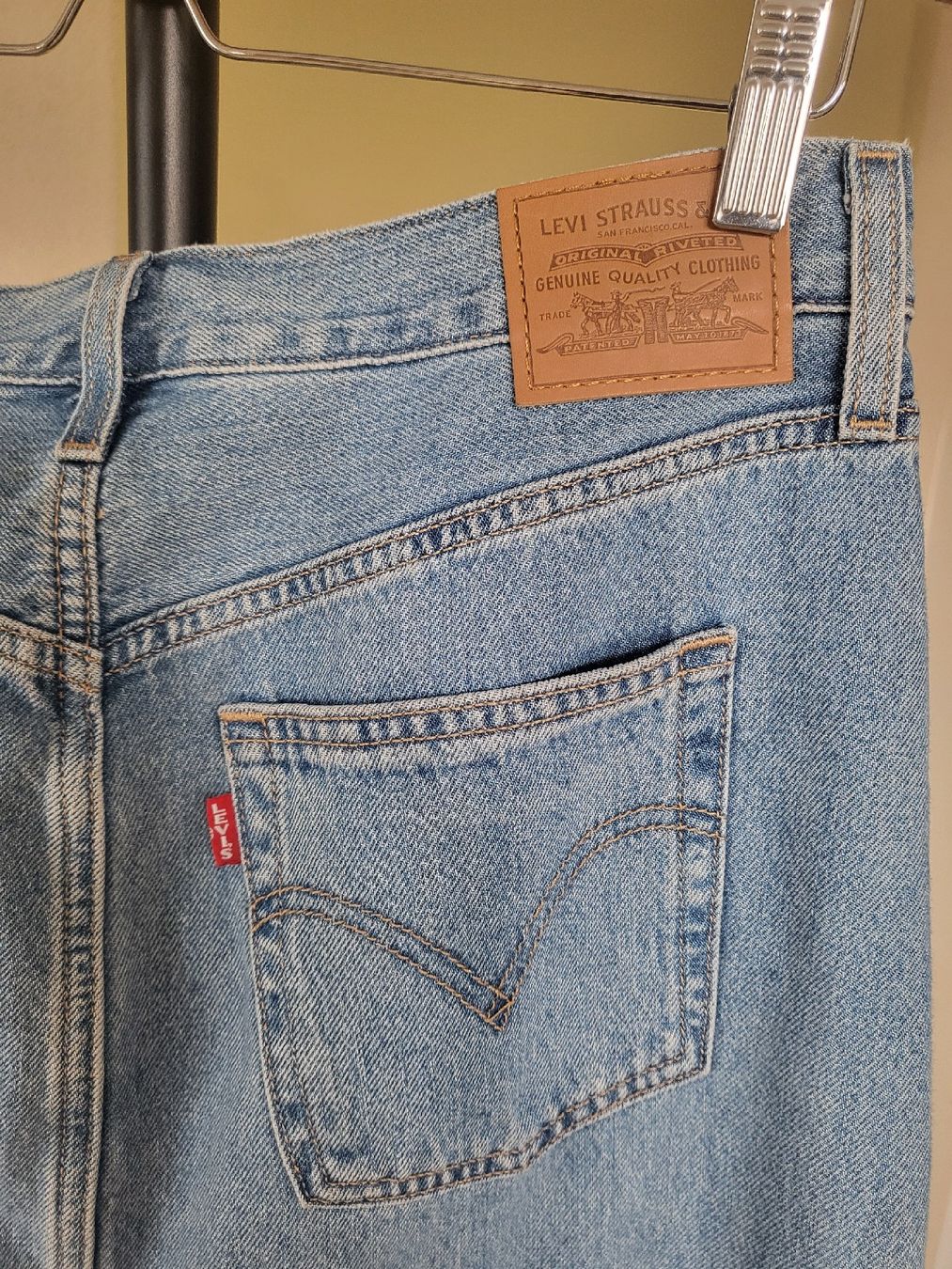Levi's Gonne: Levi's Denim Skirt, size 31, light blue. – Usato da Sarmenstorf venduto da zuz_q5kq 2