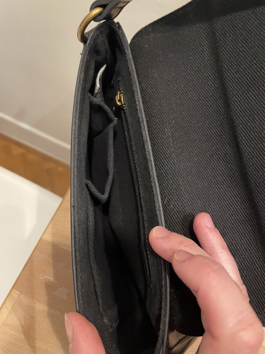 Borse da donna: Schwarze Handtasche – Nuovo (secondo la descrizione) da Zürich venduto da Uhluupu 1