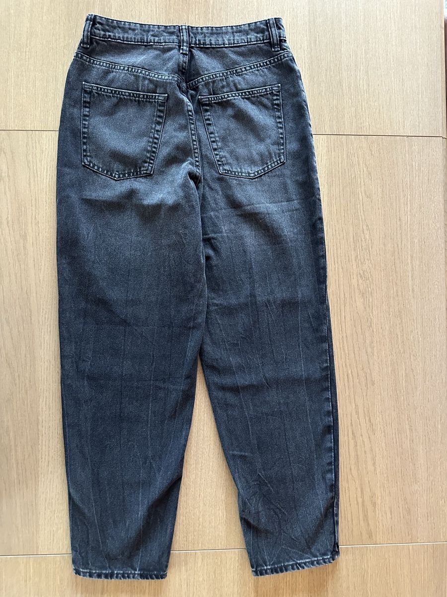 H&M Jeans: H&M - jeans noir taille haute - Taille 36 – Gebraucht aus Genève von Lucie.hwrth 1