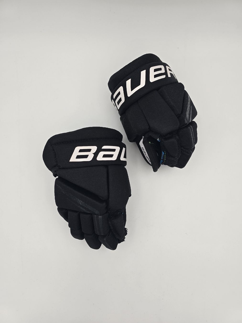 Bauer Kinderhandschuhe: Eishockey-Handschuh, Grösse 8" – Gebraucht aus Adligenwil von Die-Fundgrueb