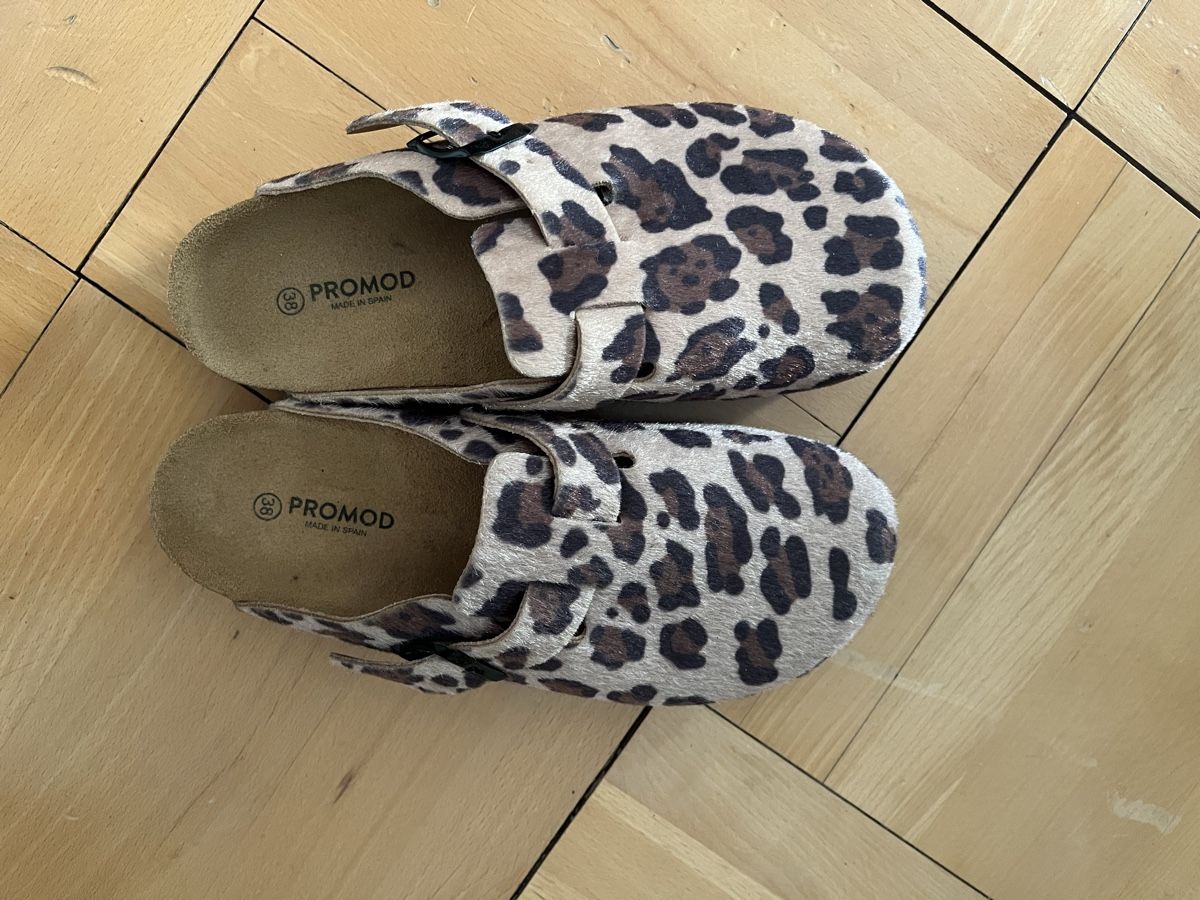 Promod Damenschuhe: Sabots Promod imprimé léopard taille 38 bon état – Gebraucht aus Bern von marinouzien