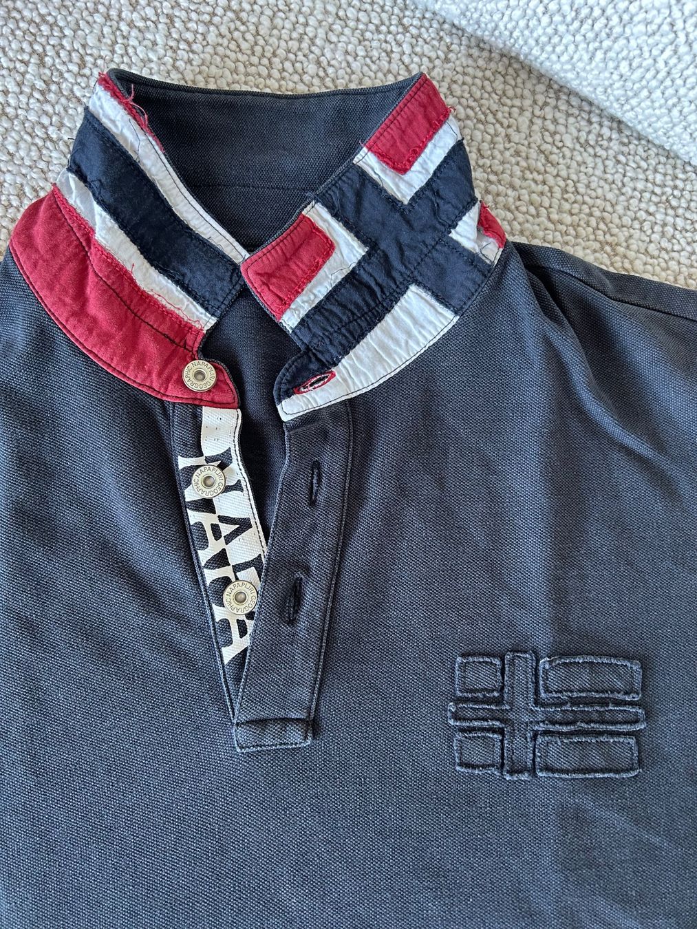Napapijri Polo-Shirts: Napapijri Poloshirt L – Gebraucht aus Erlenbach ZH von Syssi_C 1