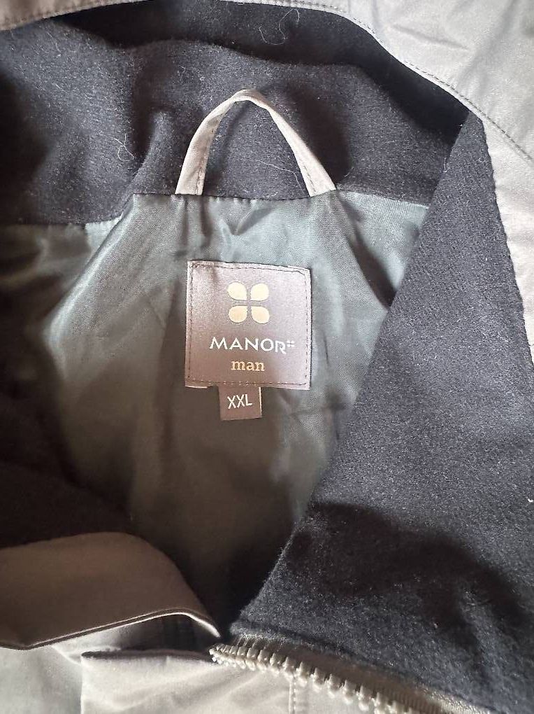 Manor Giacche: Manor Regenjacke – Usato da Küssnacht am Rigi venduto da rob_y5sl 1
