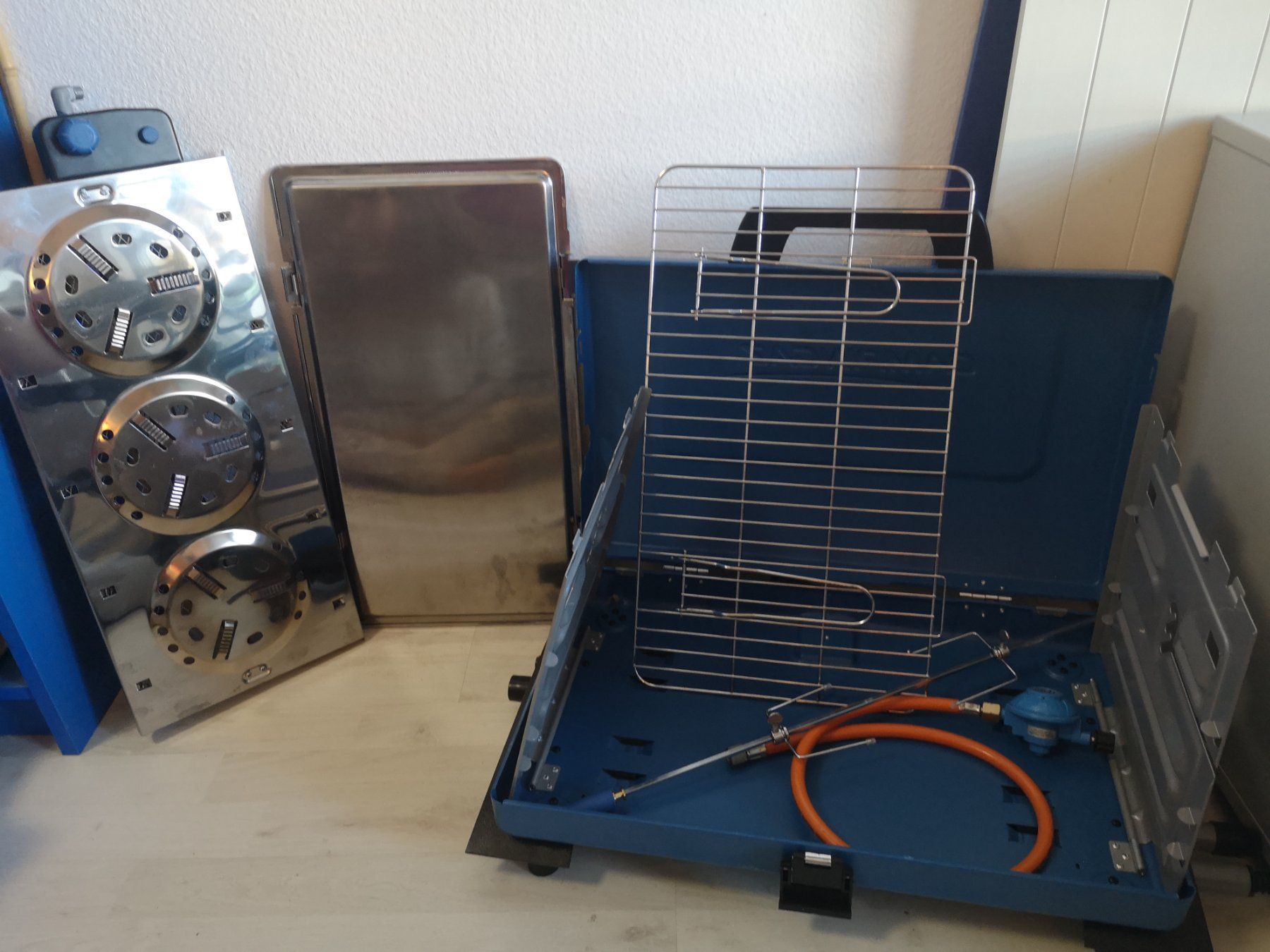 Campingaz Grils: Campingaz Grill 200 SGR, 400 SGR – D'occasion à Fehraltorf par romanschwarz 2