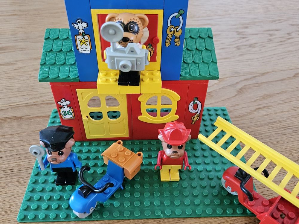 Lego Fabuland 3669 Feuerwehrstation (1982) (D'occasion) à