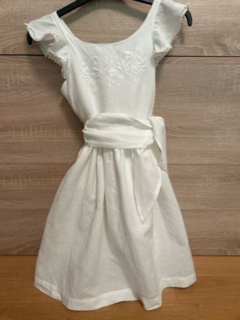 Wunderschönes Sommerkleid für Mädchen 134-140