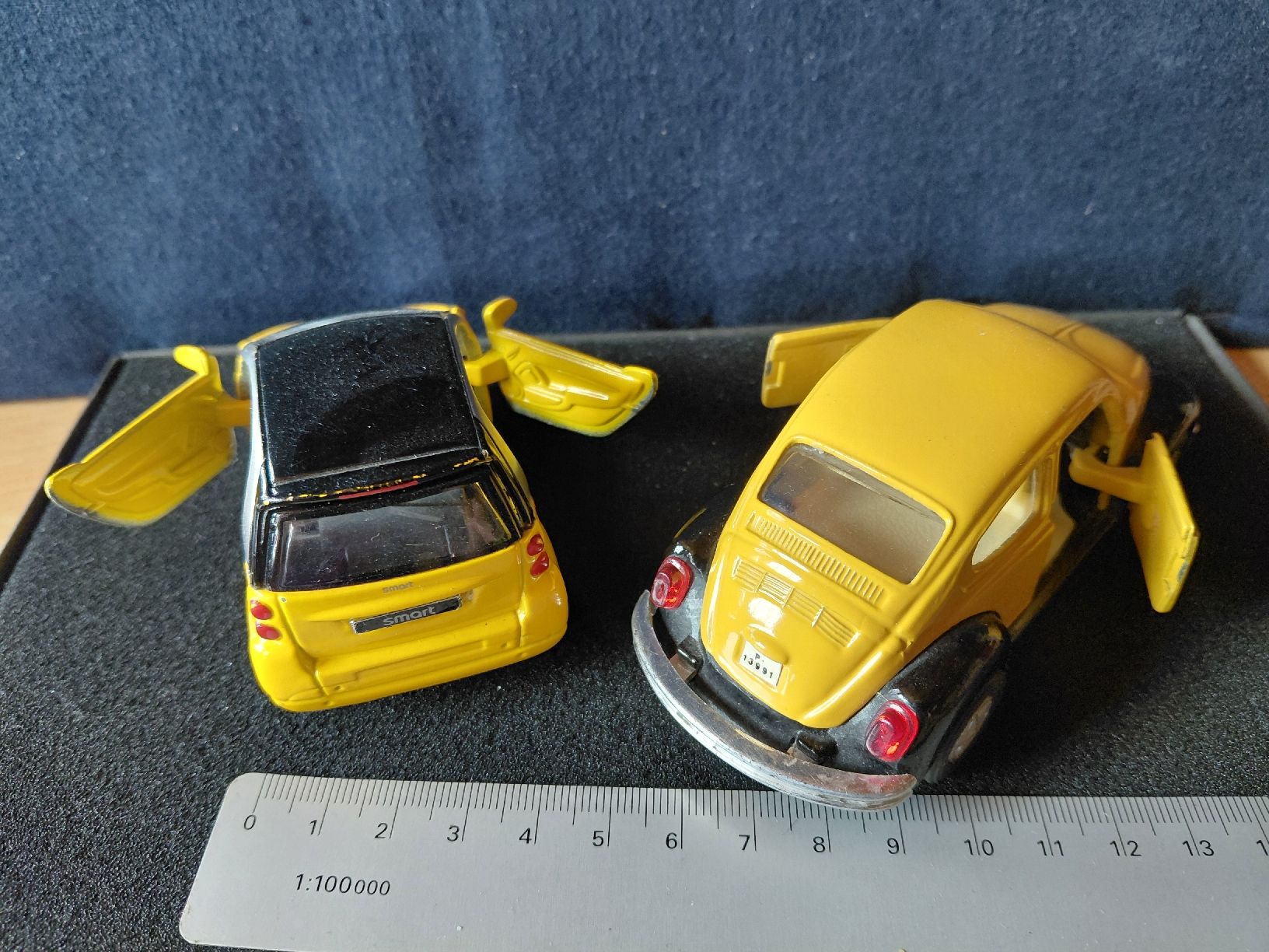 Modellini d'auto: 2 Modellautos Die Post  VW Käfer + Smart 1/ 32 – Usato da Heimiswil venduto da Ayvi 3