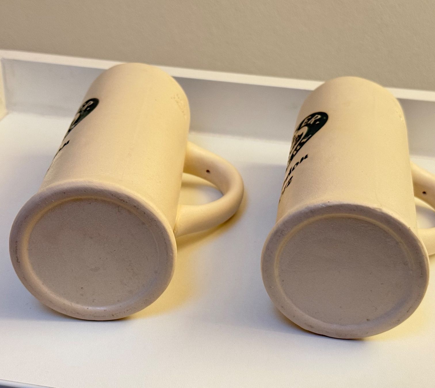 Gläser: Deux chopes en grès Boxer Bière Yverdon 2012 – Gebraucht aus Denges von peumens 3