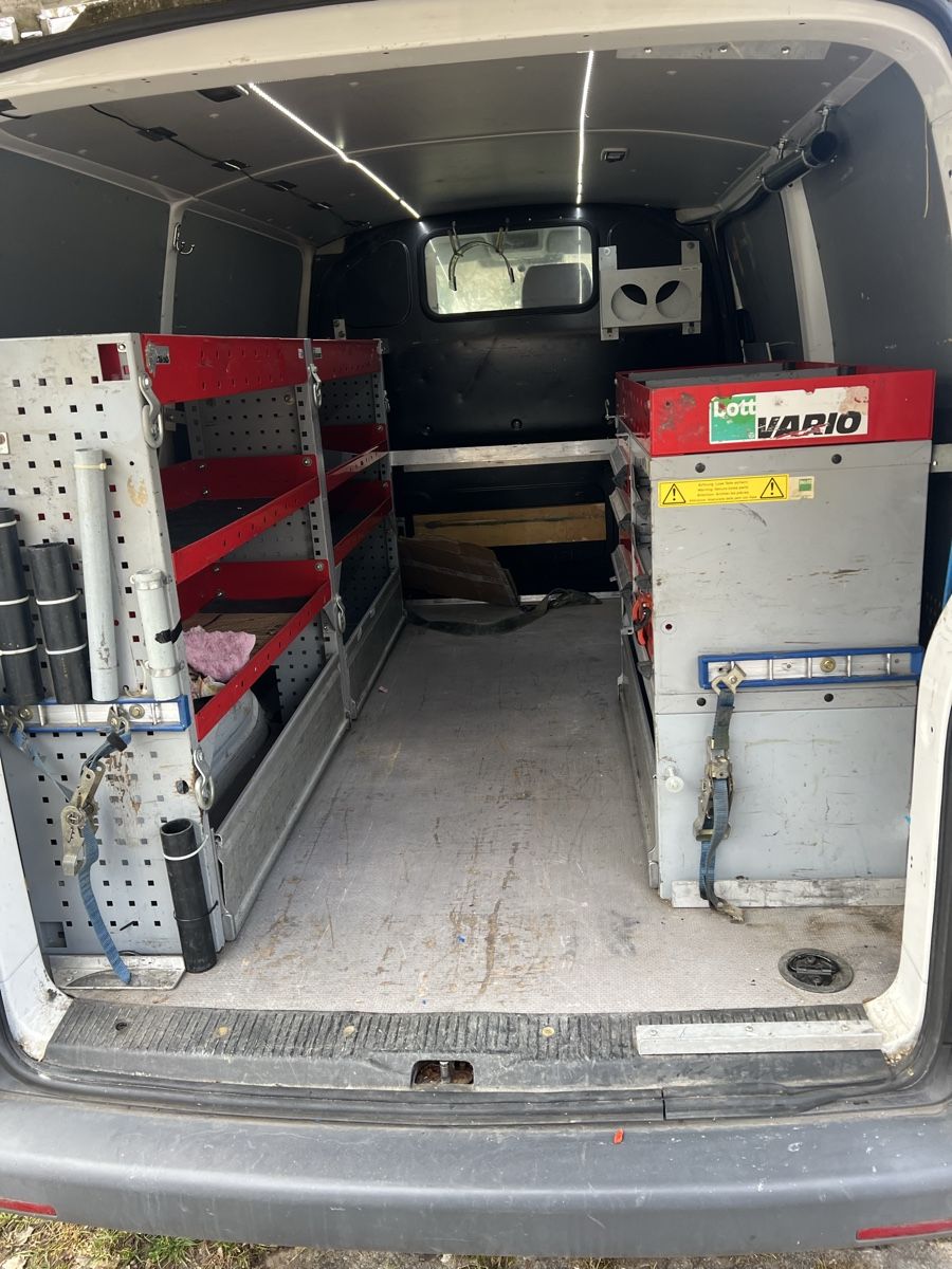 VW Veicoli commerciali: VW T5 Transporter, 2011, White - Ready for work! 48 – Usato da Wetzikon ZH venduto da swiss0030 3