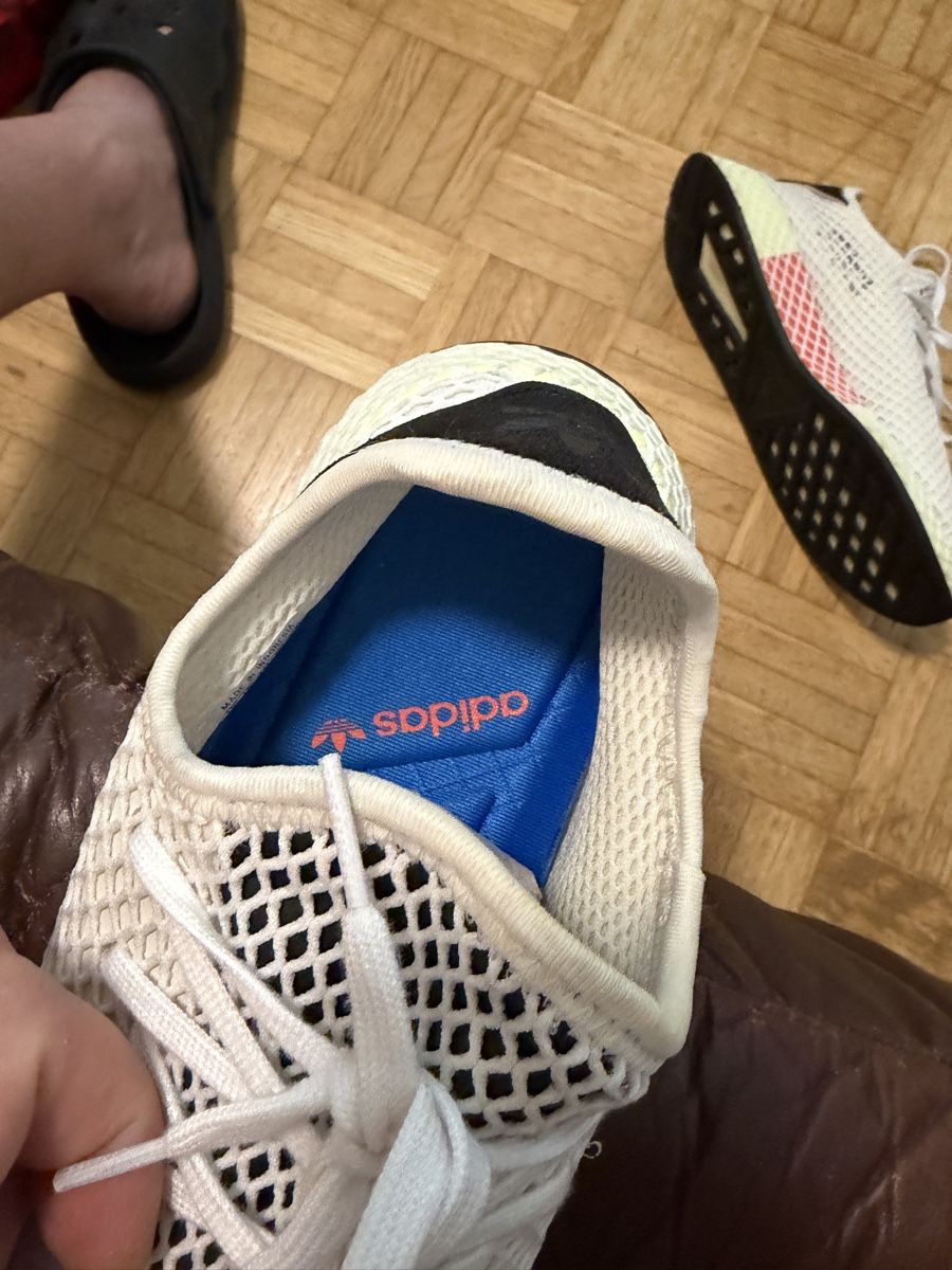 Adidas Scarpe da uomo: Adidas Deerupt Runner Grösse 44 Weiss – Nuovo (secondo la descrizione) da Heerbrugg venduto da D.O.B. 7