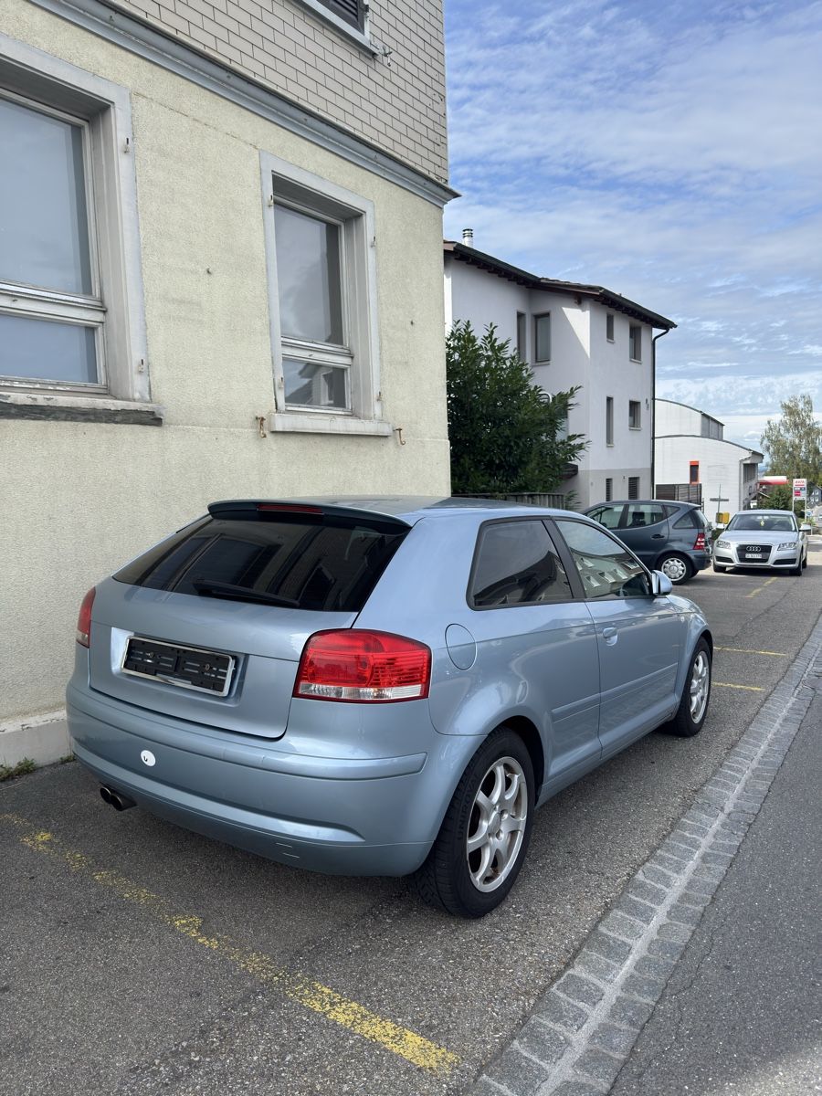 Audi Automobili: Audi A3 1.4tfsi ab Platz – Usato da Bazenheid venduto da Sebi9602 2
