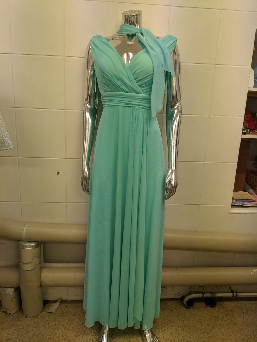 Vestiti: Himmelblaues Abendkleid GR 36 – Nuovo (secondo la descrizione) da Langnau am Albis venduto da Judithsebi 2